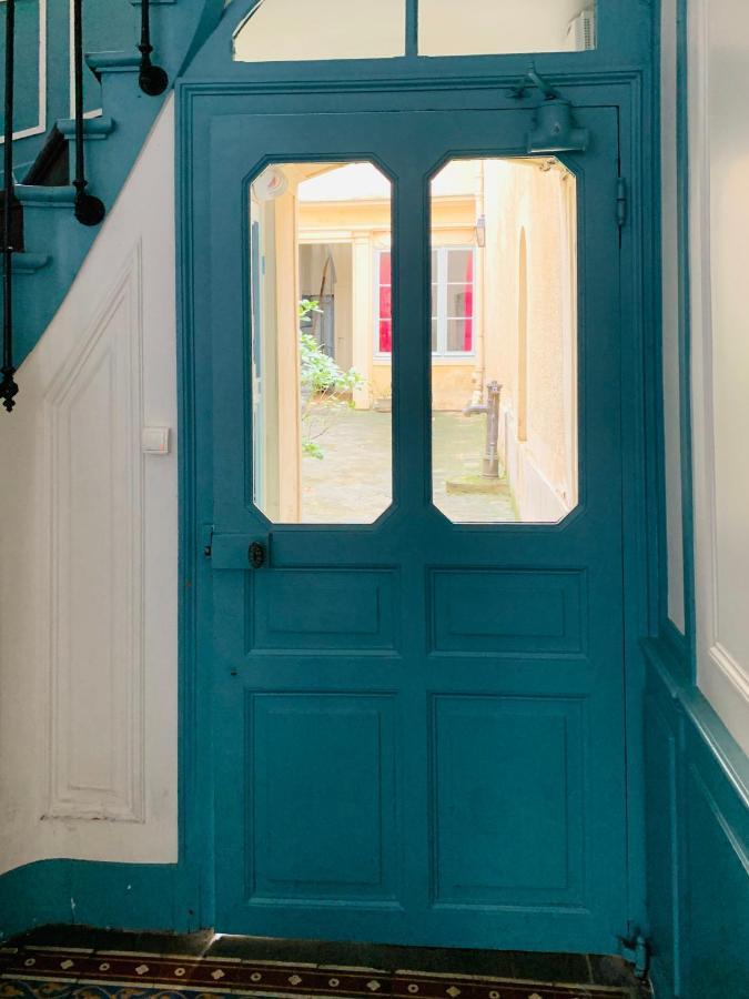 Appartement Versailles Quartier Notre Dame Au Pied Du Chateau Avec Parking Exterior foto